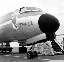 航空ショーで初飛行した国産初のジェット旅客機「MRJ」